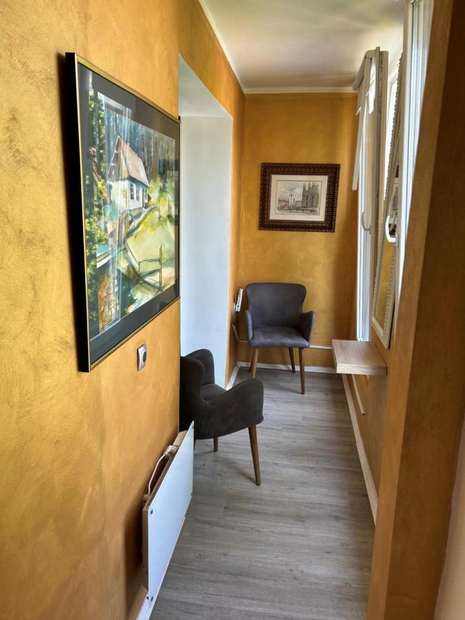 Apartment Gal Novo Mesto Exterior photo